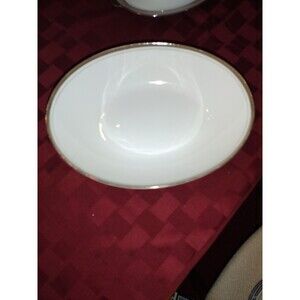 Royalton China Co Gold Elegance Oval Vegetable Serving Bowl 10 1/4" x 7 3/4"